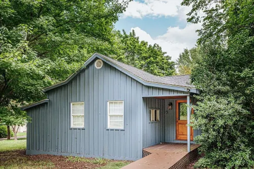 Bluebird Cottage