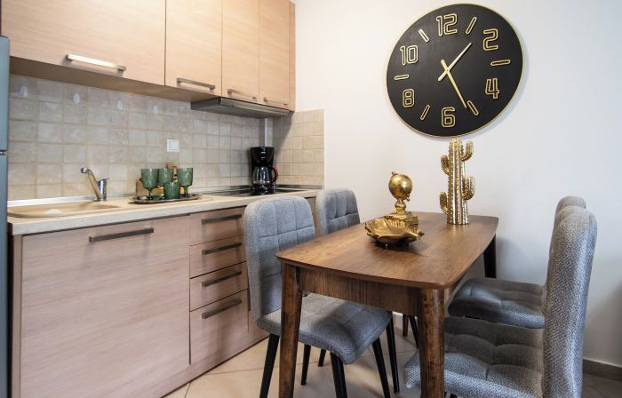 Alexandra Boutique Residence Seaside