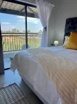 Amazing 1BR With River View in Waterfall-midrand