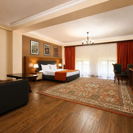 Cathedral Plaza Hotel Gyumri