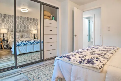 Bright, Coastal Mashpee Condo Near the Commons - Pools