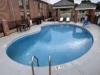 Best Western Spartanburg I-26 - piscina