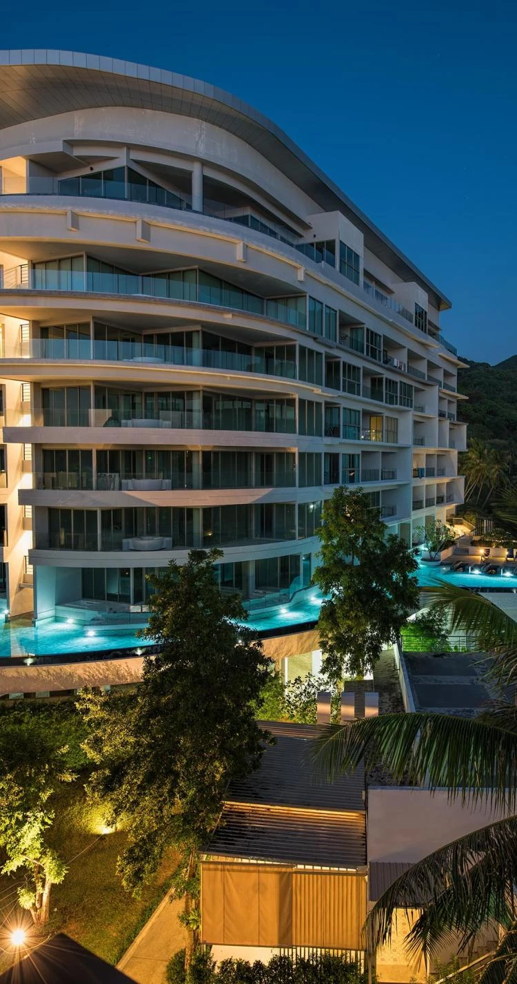 รูปภาพของModern apartment-pool access, fast WIFI, washer