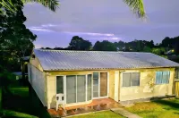 Bluetongue Hideout - Mountain view