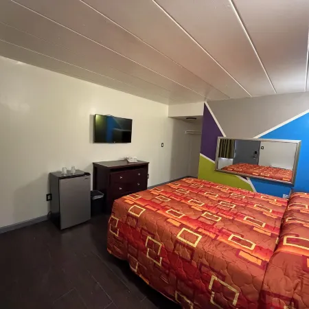 Riviera Motel