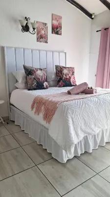 Room-cozy Guest Room With Private Facili - 2-Star