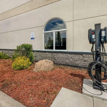 Days Inn by Wyndham Thunder Bay North