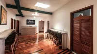 The Bridge Hostel Florianópolis - Hostels