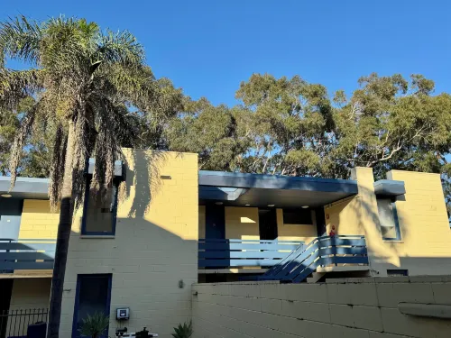 Pathfinder Motel - Parking