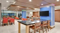 Holiday Inn Express & Suites FORT WORTH NORTH - NORTHLAKE by IHG - breakfast