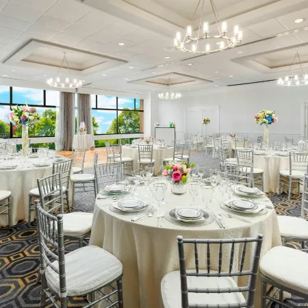 Courtyard by Marriott Boston Cambridge