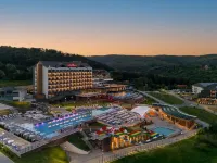 Movenpick Resort and Spa Fruske Terme - piscine