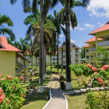 Hillview at Mystic Ridge