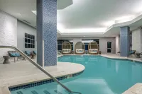 Renaissance Boston Patriot Place Hotel - Pools