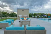 SpringHill Suites Dallas McKinney/Allen - Pools