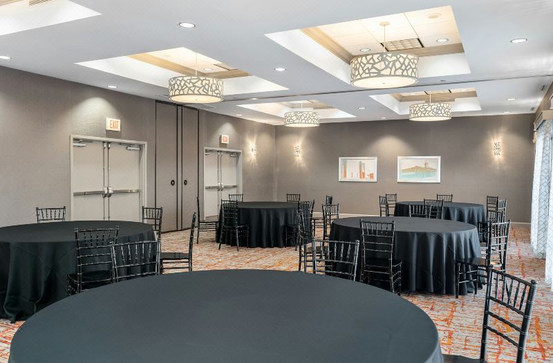 Hampton Inn Springfield photo 5