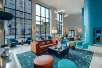 Hilton Garden Inn Terre Haute - parking