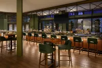 Sheraton Grand Sacramento Hotel - spa