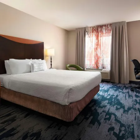 Fairfield Inn & Suites Redding