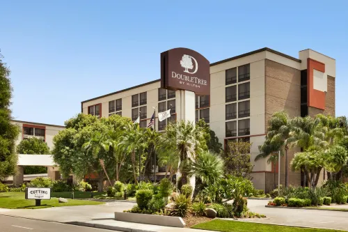 DoubleTree by Hilton San Bernardino - Gym