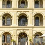Largs Pier Hotel - Parkplatz