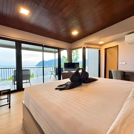 Hip Seaview Resort @ Phi Phi