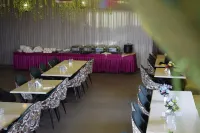 Hotel President Crown - 2-Star