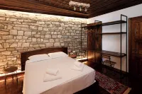 Oda e Gurit - Boutique Hotel - balcony