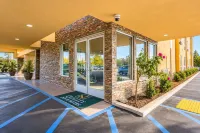 Quality Inn & Suites Near Downtown Bakersfield - Uima-altaat