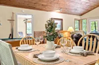 2BR Mountain Escape w Hot Tub Resort Amenities - 4-Star