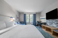Garner Hotel BIRCH RUN - FRANKENMUTH AREA by IHG - Parkplatz
