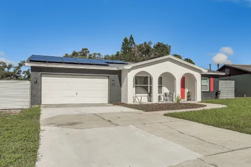 Fully Remodeled Brandon Escape w/ Fenced Yard! - 2-Star