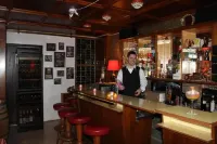 Swiss Lodge Hotel Bernerhof - 2-Star