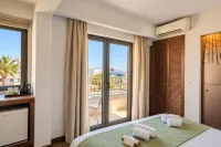 Lato Annex Boutique Rooms - parking