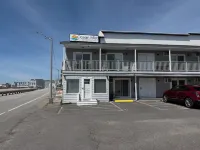 Ocean Front Penthouse Suite Magnificent Oceans views & King Bed - balcony