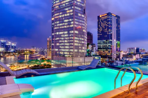 天空寶石中央飯店