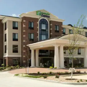 Holiday Inn Express & Suites MARION by IHG