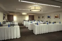 Graduate by Hilton Dallas Hotels in Highland Park