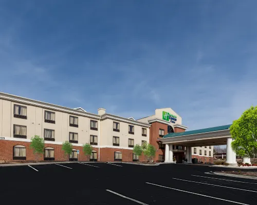 Holiday Inn Express & Suites GREENSBORO-EAST by IHG Hotels near Fainting Goat Spirits