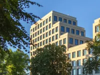 Holiday Inn - the niu, Dwarf Berlin Schöneberg Hotels near Viktoriapark