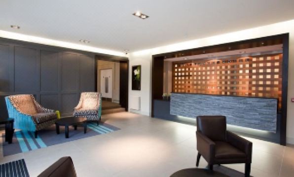 The Lodge Hotel - Putney