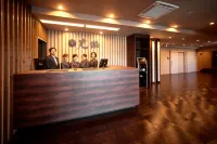 Hotel KAN-RAKU Saitama Honjo-Waseda Hinoki No Yakata - parking