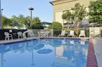 Hampton Inn Ruston - Pools
