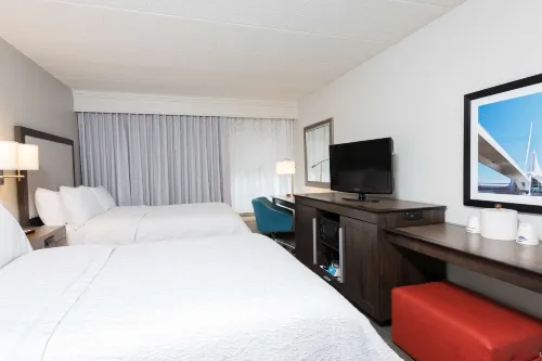 Hampton Inn Milwaukee-Northwest Hotels in Menomonee Falls
