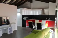 Apartment in the City of Olot Penthouse Hotel dekat Parc Nou