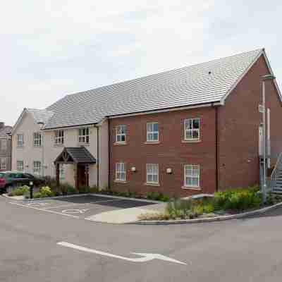 Two Rivers Lodge by Marston’s Inns Hotel Exterior