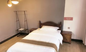 Dushan Xiaocheng Gushi Accommodation