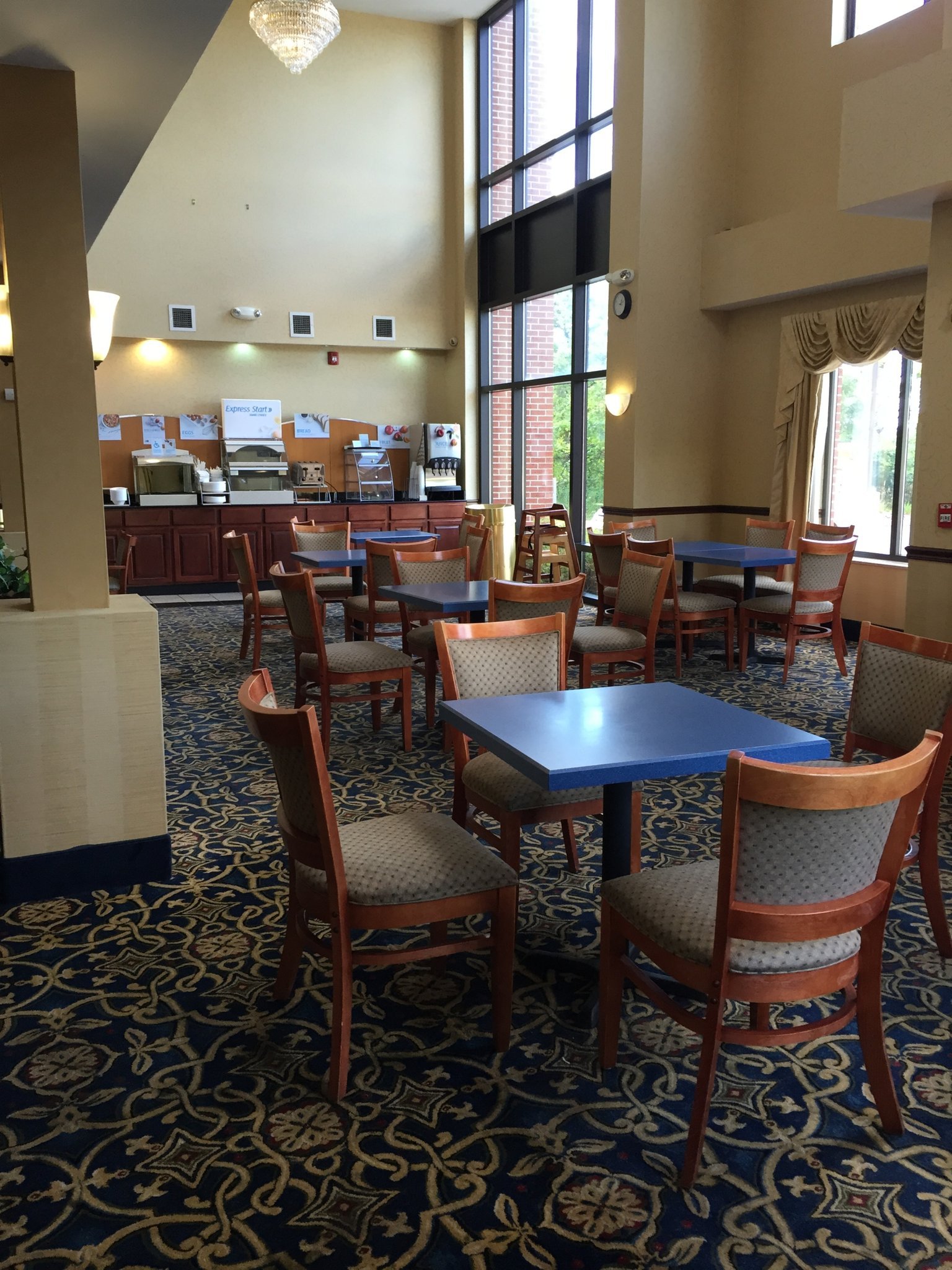 Holiday Inn Express Hotel & Suites Cleveland-Richfield, an Ihg Hotel