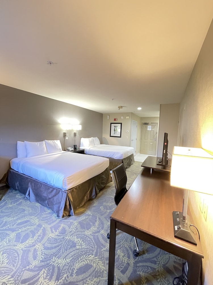 Country Inn & Suites by Radisson, San Carlos, CA