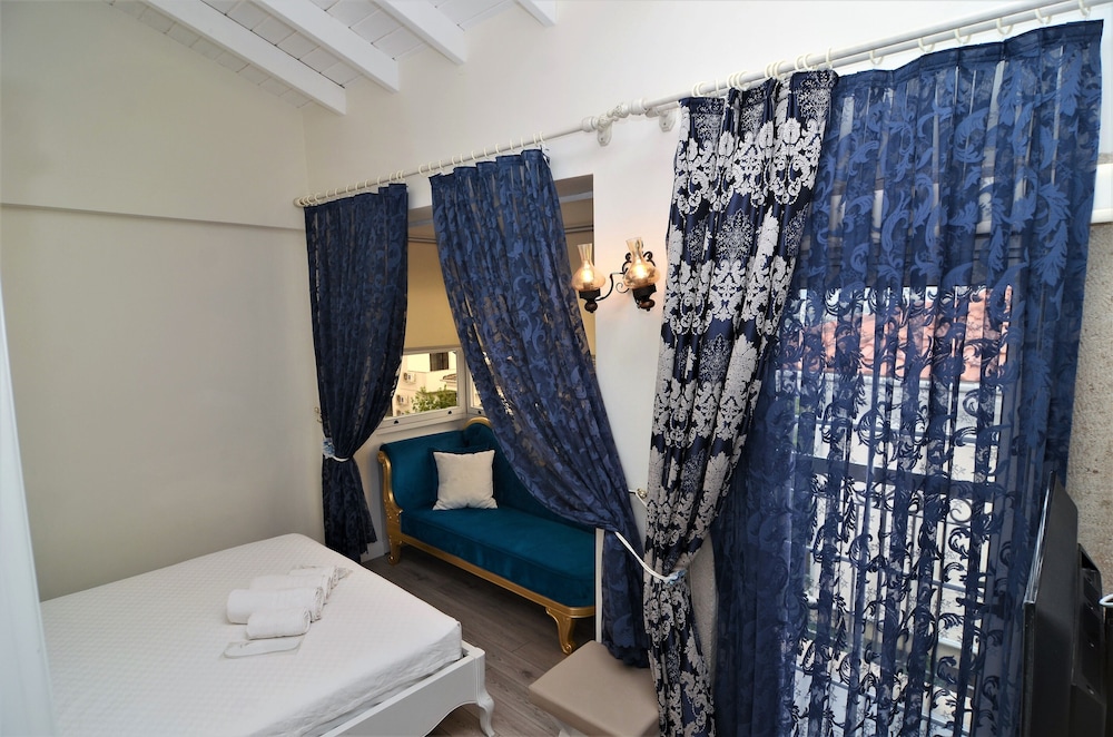 Alacati Grand Eldoris Otel (Grand Alacati Boutique Hotel)